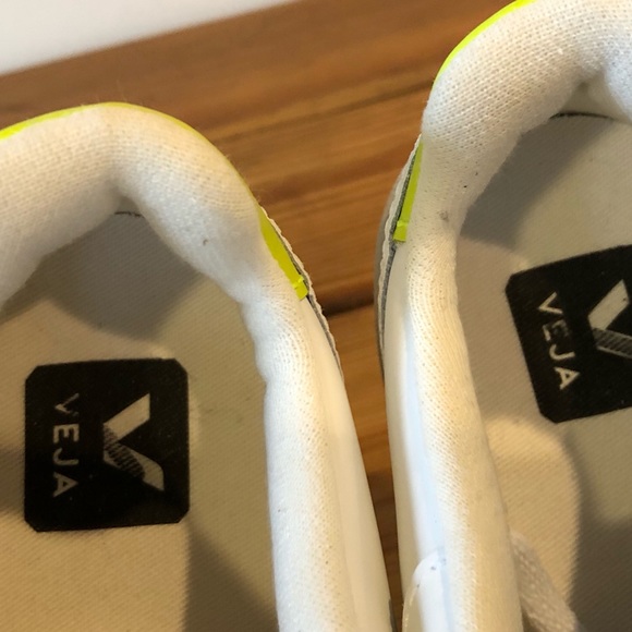 Veja V10 Leather White Jaune Fluo Sneakers Shoes - Picture 9 of 10